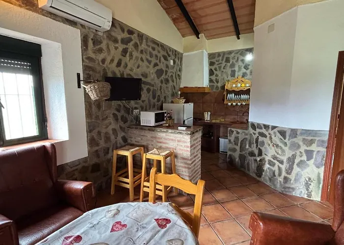 Llanos * Fuentes De Leon